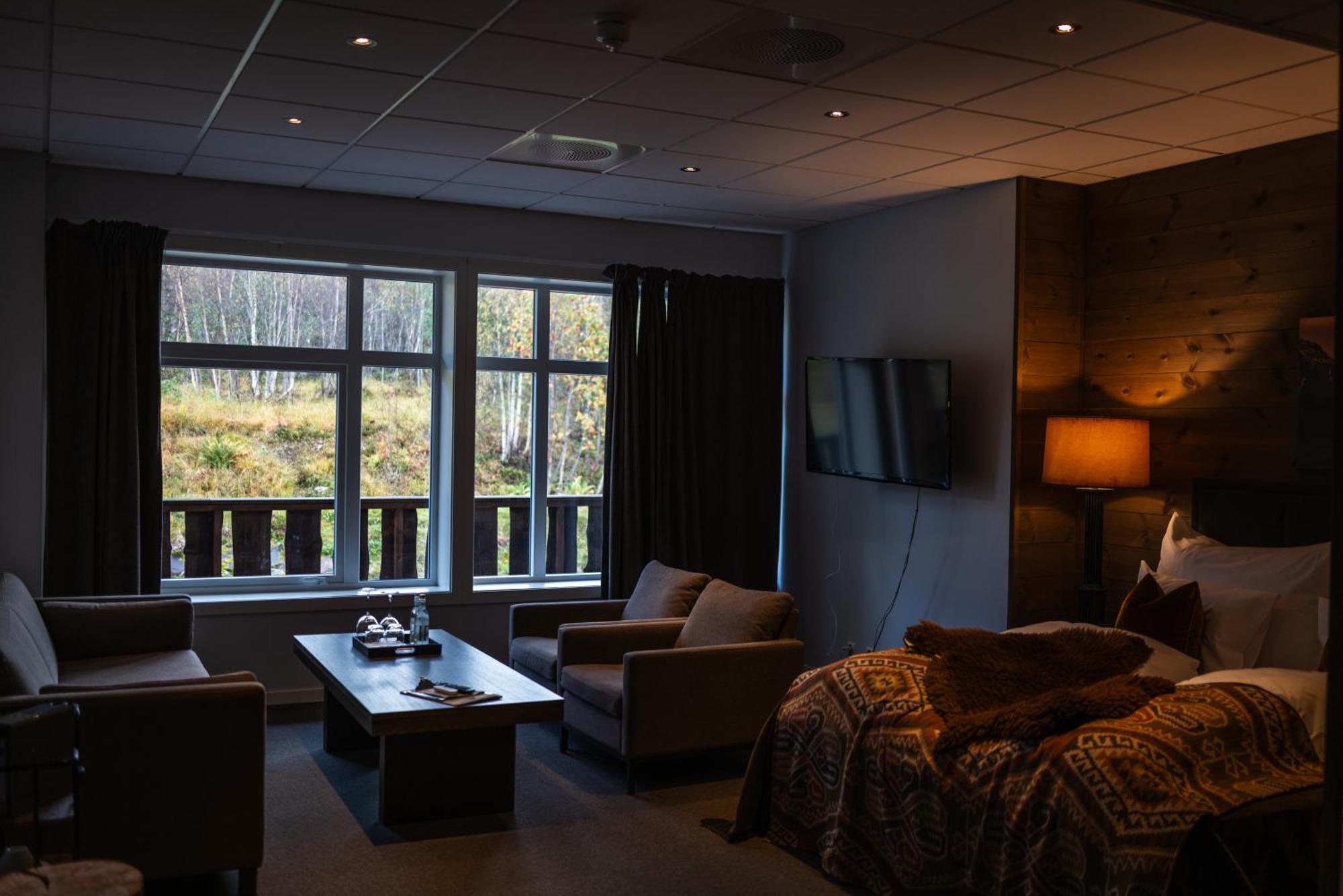 Blatind Boutique Hotel Stordal エクステリア 写真