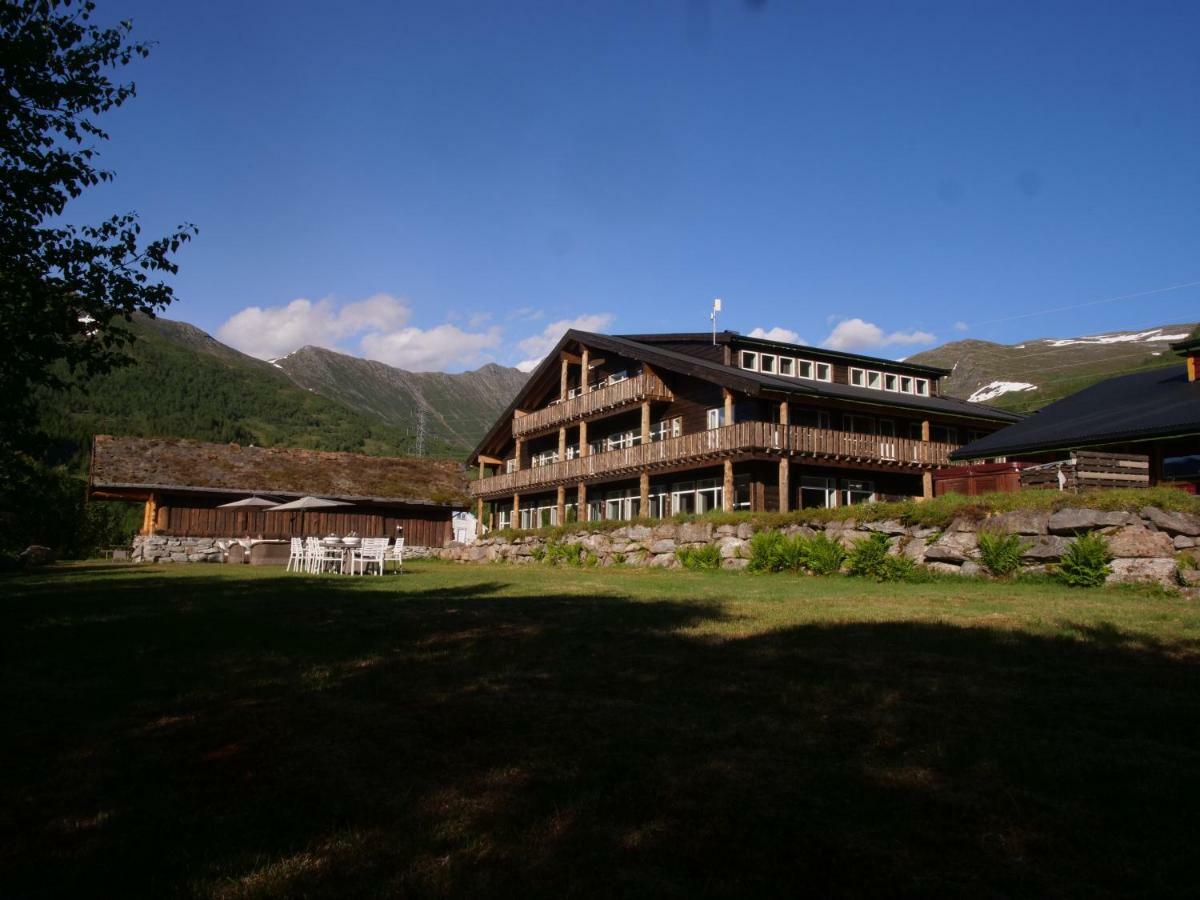 Blatind Boutique Hotel Stordal エクステリア 写真